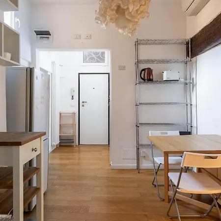 Casa De' Chiari, In The Historic Center